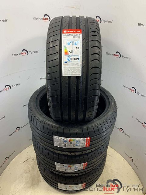 NIEUW 245/35ZR19 245/35R19 245/35 ZR19 R19 245/35/19 2453519