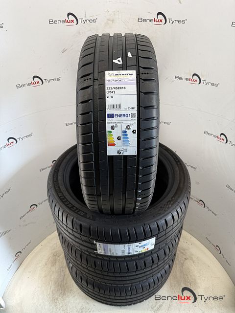 new 225/45ZR18 225/45R18 225/45 ZR18 R18 225/45/18 2254518