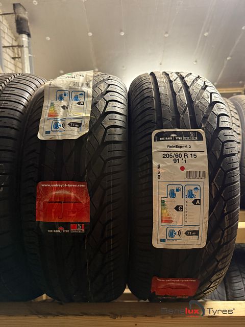 nieuw 205/60R15 Uniroyal Rain 205/60 R15 205/60/15 2056015