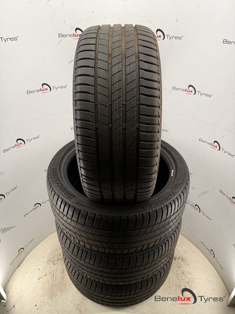 demo 245/40R19 94W Bridgestone 245/40 R19 245/40/19 2454019