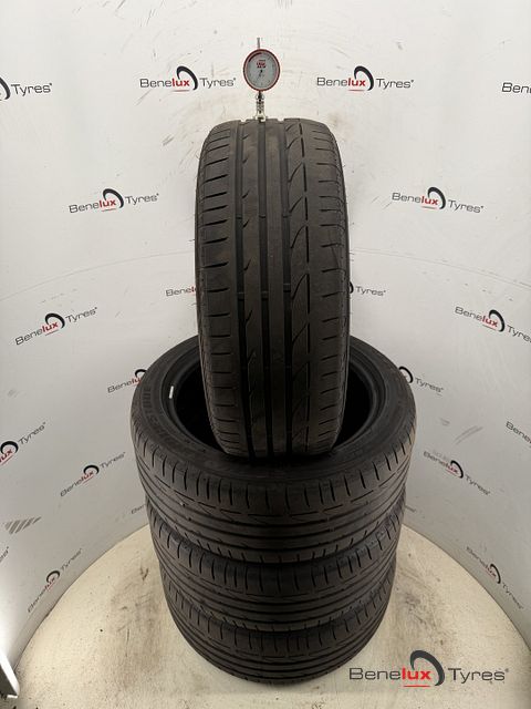 205/50R17 89W Bridgestone S001 205/50 R17 205/50/17 2055017