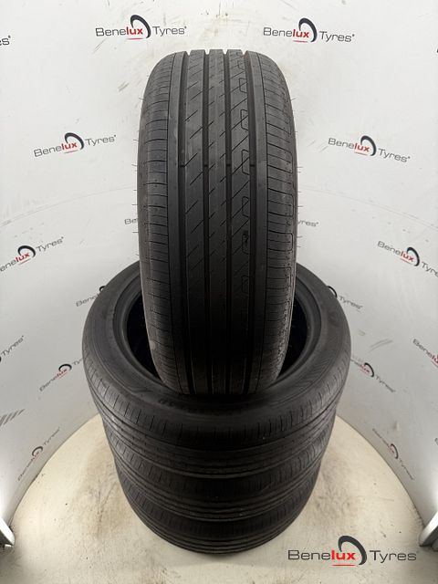 demo 215/50R18 Goodyear Grip 215/50 R18 215/50/18 2155018