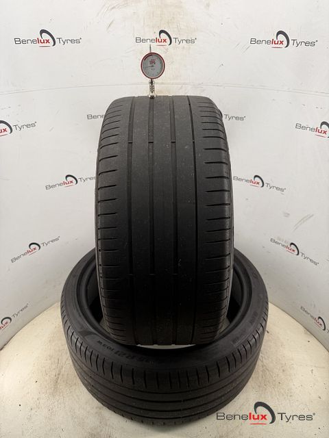 275/35R21 Pirelli Pzero 275/35 R21 275/35/21 2753521 Tesla