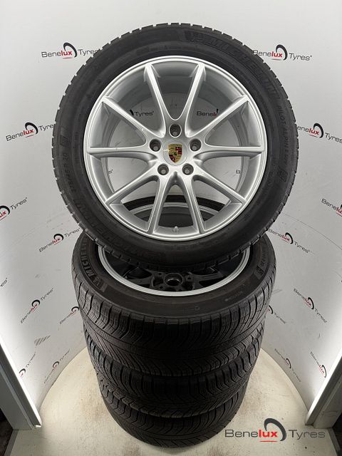 snow ms 20'' org Porsche Cayenne breedset 275/45 305/40 R20