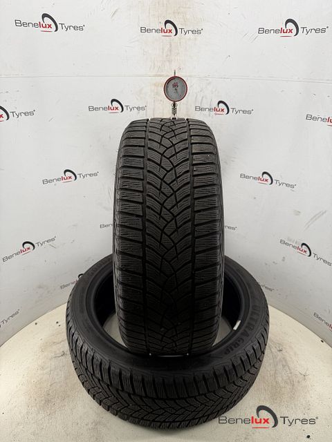 winter 225/45R19 96V Goodyear UltraGrip 225/45 R19 225/45/19