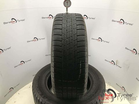 2of4 winter 235/65R17 Michelin 235/65 R17 235/65/17 2356517
