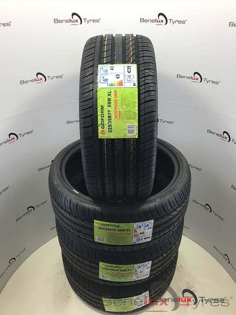 NIEUW 225/35ZR19 225/35R19 225/35 ZR19 R19 225/35/19 2253519