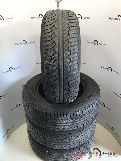 235/65R17 104V Michelin 235/65 R17 235/65/17 2356517