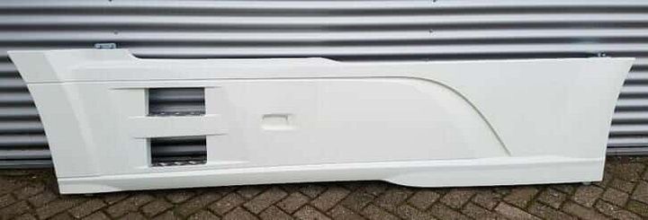 DAF XF/CF EURO 6 ZIJSKIRT SET WB3800 COLOR H3279 tot 2017 jaar 000039 – Foto 3