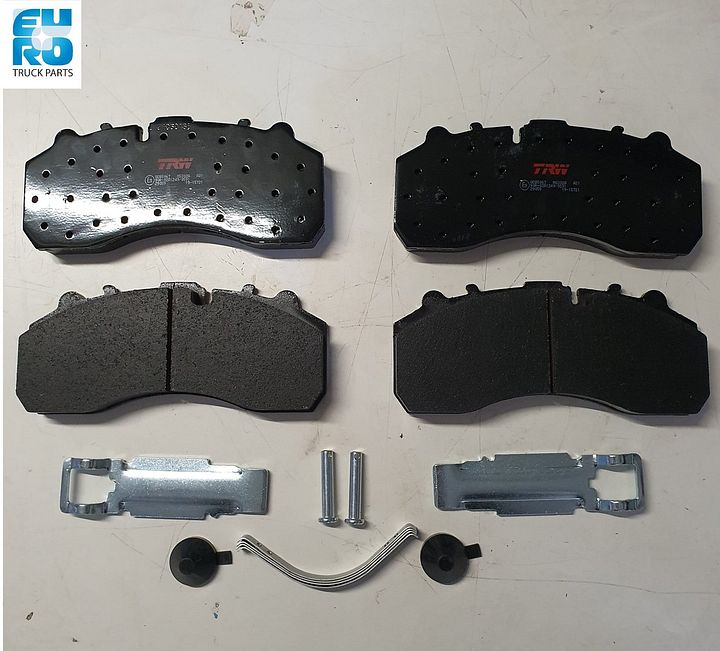 BRAKE PADS DAF CF/XF - MB- SC - MAN - IV TRW 1982826B
