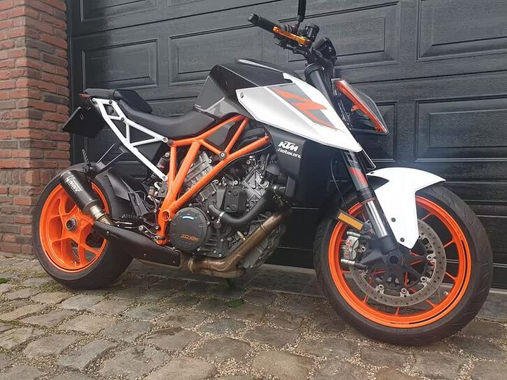 KTM  1290R Superduke Power- & Trackpack ALS NIEUW Garantie 12 – Foto 3