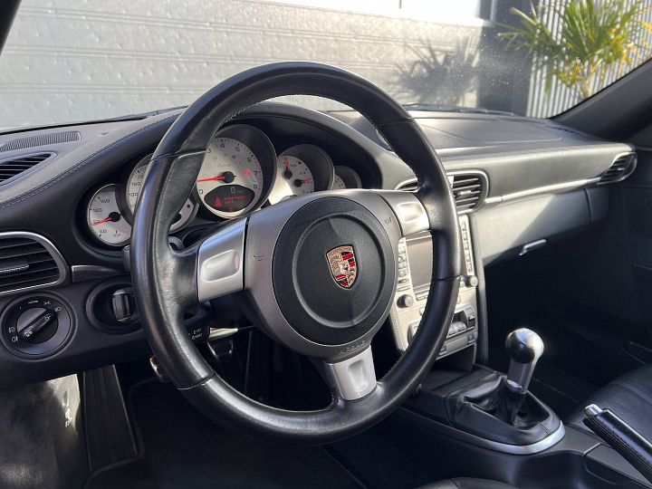 Porsche 997  911 hand geschakeld coupe 2007 zwart 481pk – Foto 21