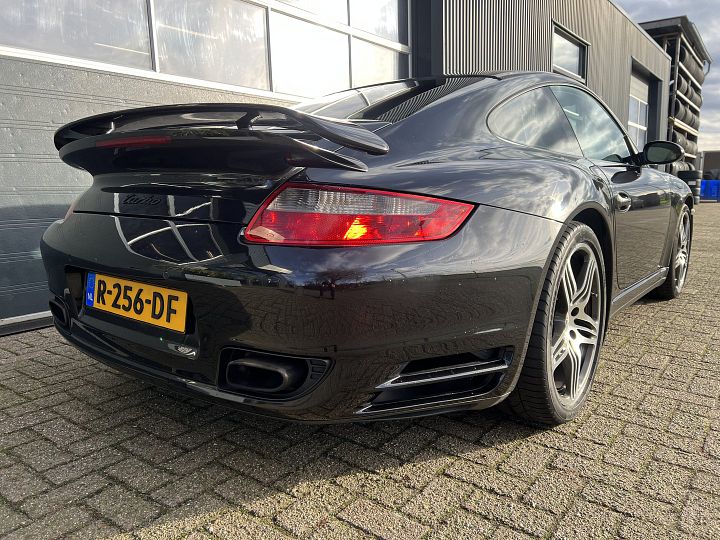 Porsche 997  911 hand geschakeld coupe 2007 zwart 481pk – Foto 9