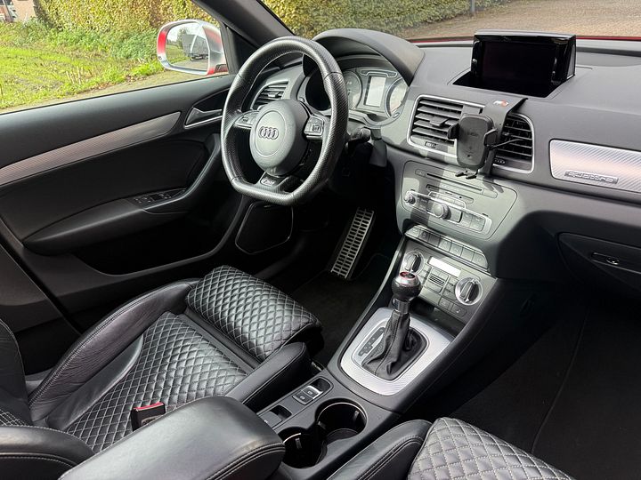 Audi RSQ3 RS Q3 panorama Bose camera keyless stoel verwarming leer Performance Pro + Quattro trekhaak  – Foto 18