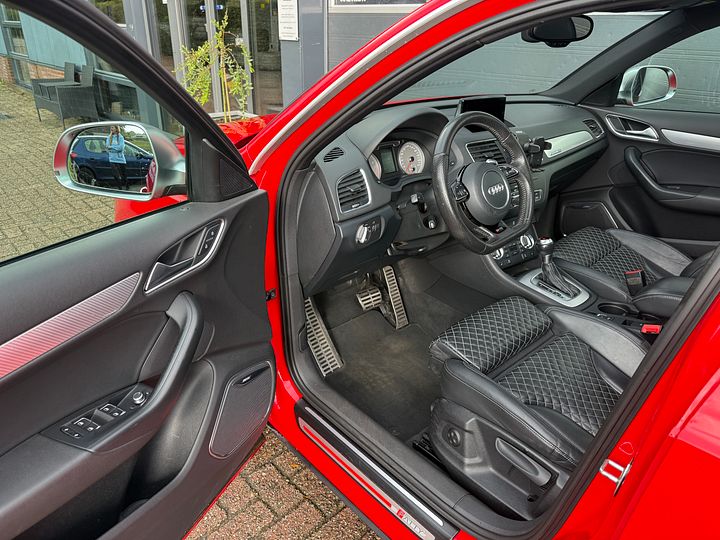 Audi RSQ3 RS Q3 panorama Bose camera keyless stoel verwarming leer Performance Pro + Quattro trekhaak  – Foto 15