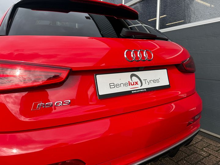 Audi RSQ3 RS Q3 panorama Bose camera keyless stoel verwarming leer Performance Pro + Quattro trekhaak  – Foto 13