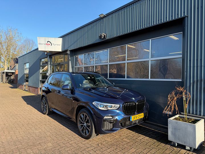 BMW X5 xDrive45e HIGH Executive pano laser M-pakket privacyglas 