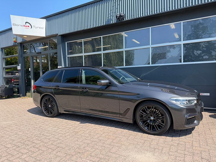 BMW 520  520i M-sport High Executive Panorma Aut Touring 184pk – Foto 2