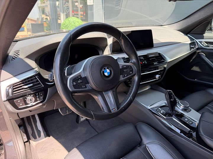 BMW 520  520i M-sport High Executive Panorma Aut Touring 184pk – Foto 12