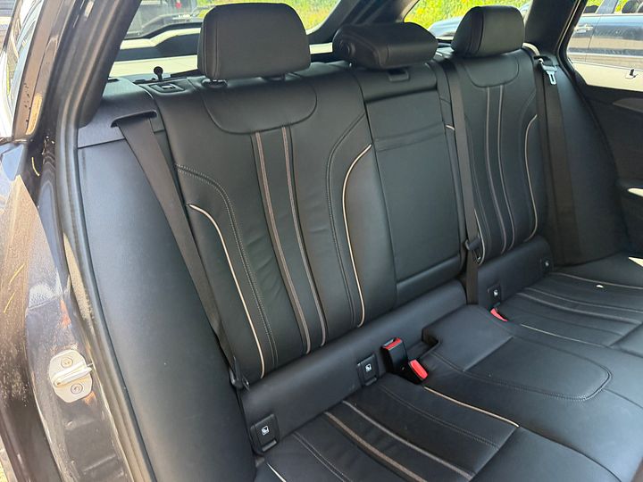 BMW 520  520i M-sport High Executive Panorma Aut Touring 184pk – Foto 19