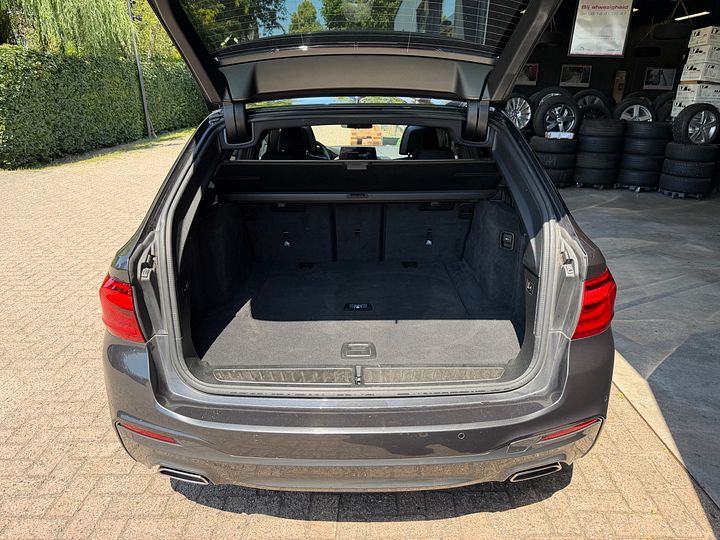 BMW 520  520i M-sport High Executive Panorma Aut Touring 184pk – Foto 20