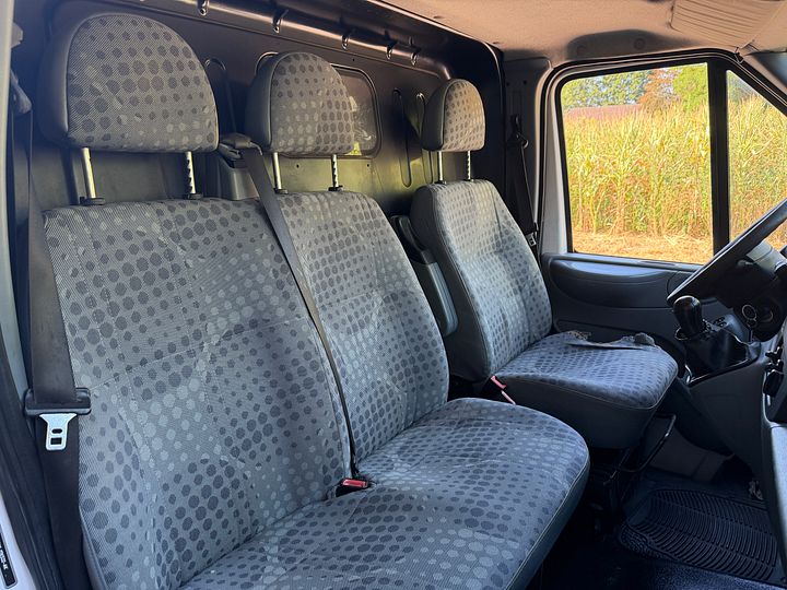 Ford Transit 260S 2.2 TDCI VAN Cargo BTW  – Foto 15