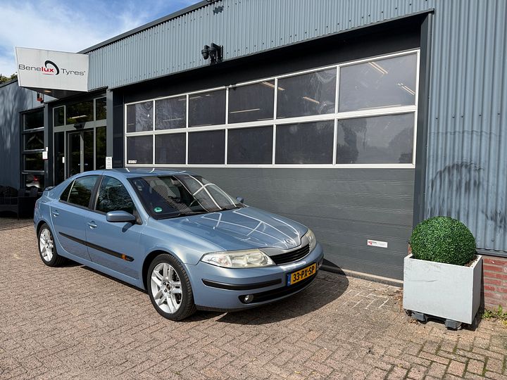 Renault Laguna 2.0-1.6V T turbo Privilege nieuwe APK 17'' lm trekhaak NAP 