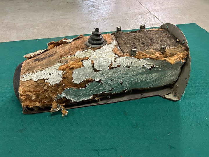 Ferrari 250 GTE PF gearbox tunnel cover shroud – Foto 2