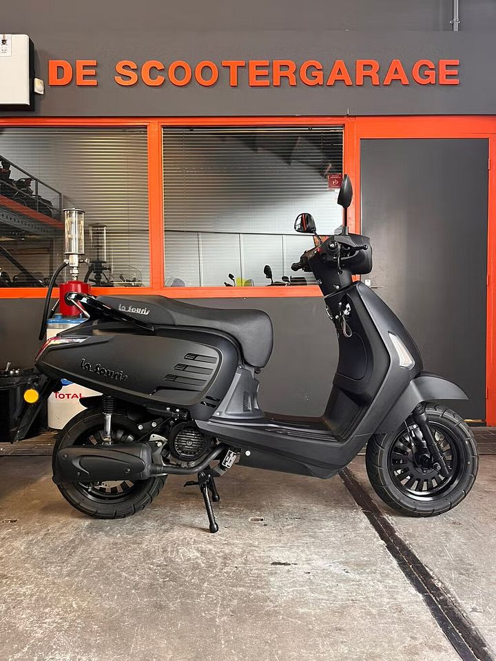 La Souris  La souris designo motorscooter 125cc 2024 – Foto 2