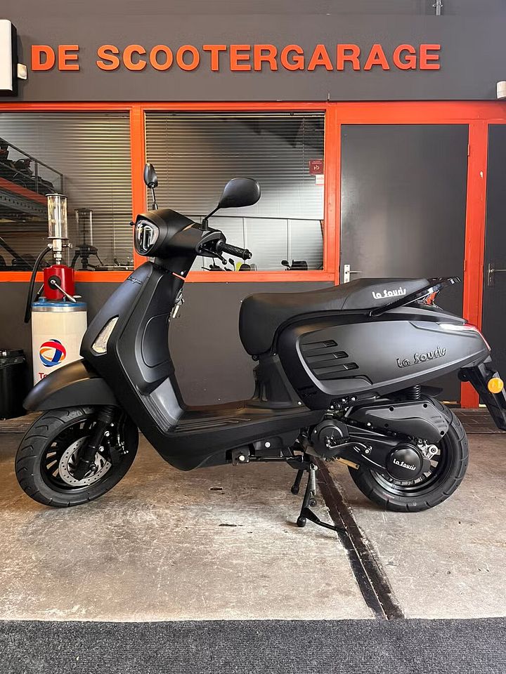 La Souris  La souris designo motorscooter 125cc 2024 – Foto 4