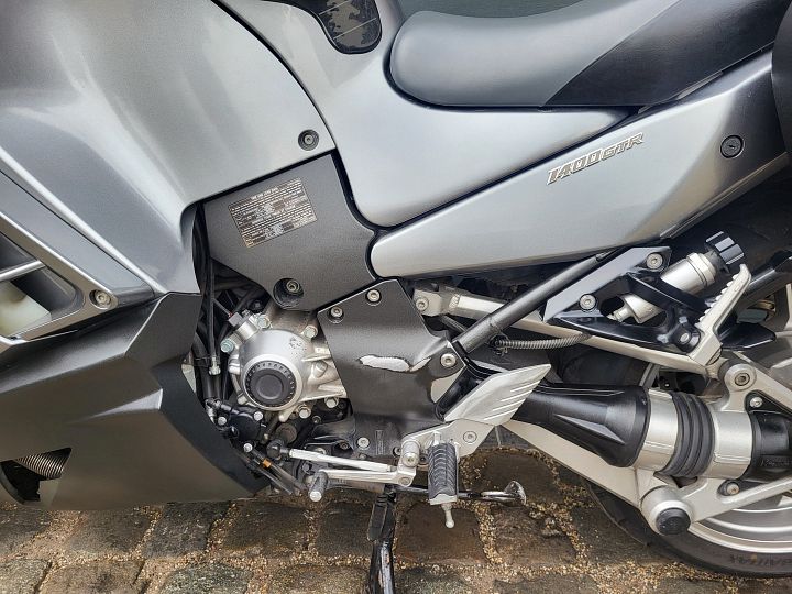 Kawasaki GTR 1400 ABS KEYLESS NL-Motor – Foto 11