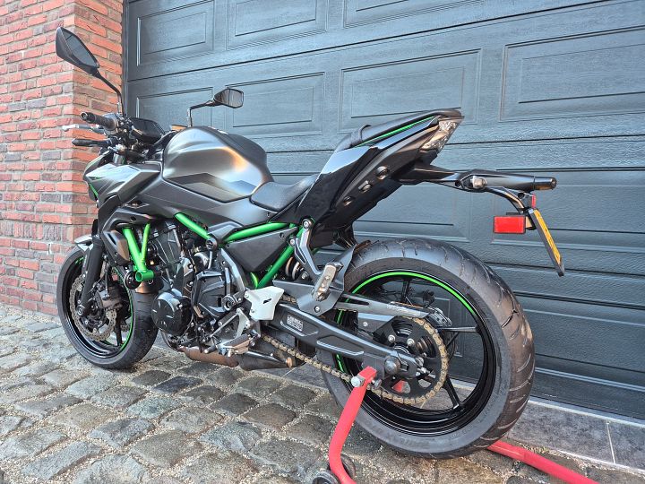 Kawasaki Z650 ABS A2 35kW 1e Eigenaar NL-motor TFT-Display – Foto 12