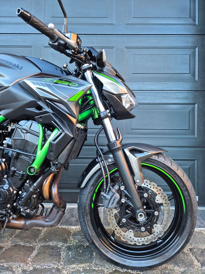 Kawasaki Z650 ABS A2 35kW 1e Eigenaar NL-motor TFT-Display – Foto 6