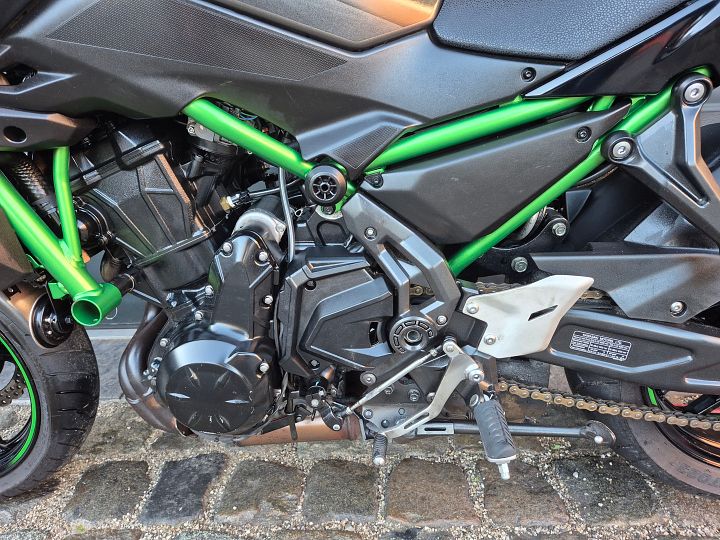 Kawasaki Z650 ABS A2 35kW 1e Eigenaar NL-motor TFT-Display – Foto 10
