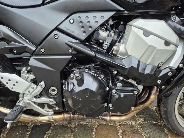 Kawasaki Z750 ABS ALS NIEUW NL-Motor Z 750 – Foto 5