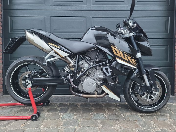 KTM 990 Superduke Heel Mooi