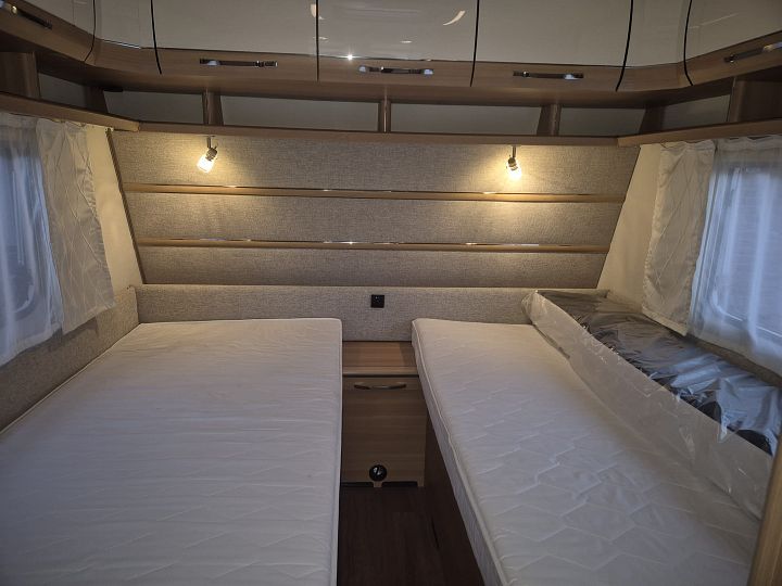 LMC Musica 560E Luifel Mover Vloerverw. 1e Eigen. verzwaarde as – Foto 8