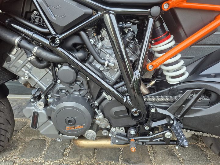 KTM Super Duke Superduke 1290R ABS Quickshifter Vlam Nieuw – Foto 11