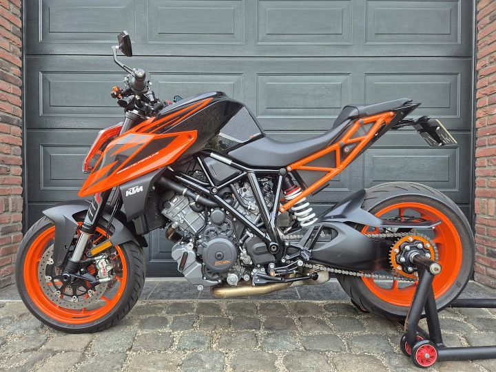 KTM Super Duke Superduke 1290R ABS Quickshifter Vlam Nieuw – Foto 7