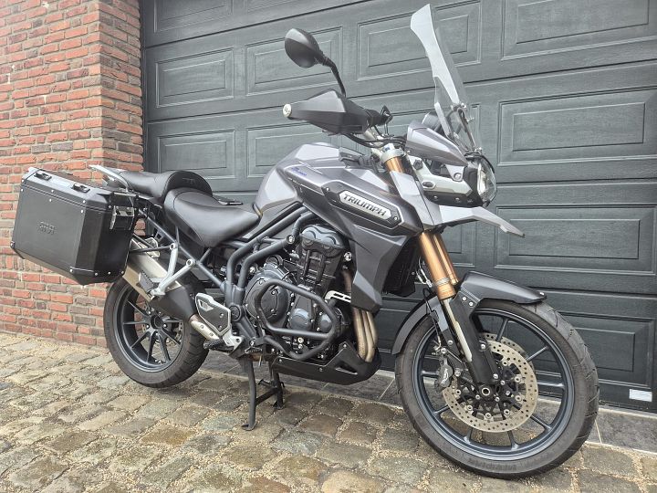 Triumph Tiger 1200 Explorer ABS Koffers Nieuwe voorband – Foto 2