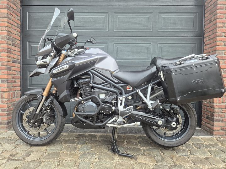 Triumph Tiger 1200 Explorer ABS Koffers Nieuwe voorband – Foto 8