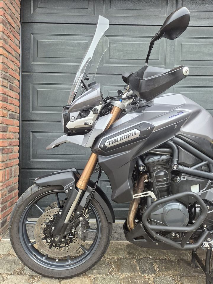 Triumph Tiger 1200 Explorer ABS Koffers Nieuwe voorband – Foto 11