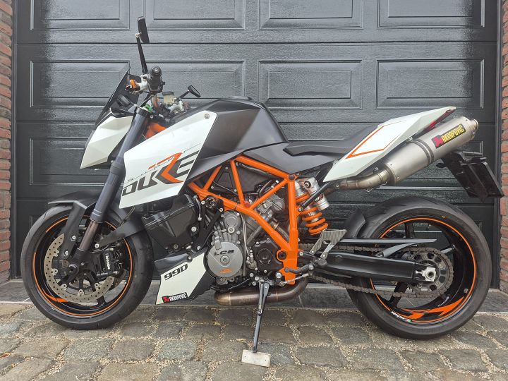 KTM Superduke 990R AKRAPOVIC 990 R Zeer NETJES – Foto 9