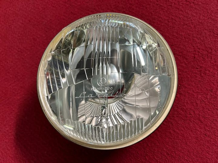 Alfa Romeo 105 / 1750 / 2600 koplamp