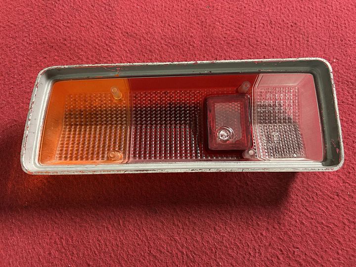 Alfa Romeo 1300 Junior Zagato / 1750 / Maserati Ghibli achterlichtglas – Foto 2