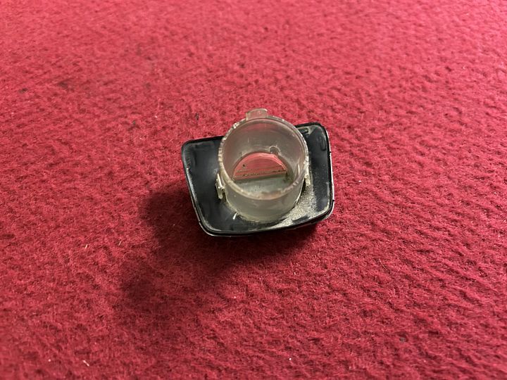 Alfa Romeo 1300/1600/1750/2000GT/Bertone kentekenverlichting – Foto 2