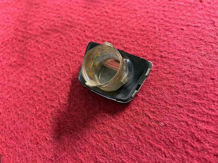Alfa Romeo 1300/1600/1750/2000GT/Bertone kentekenverlichting – Foto 2