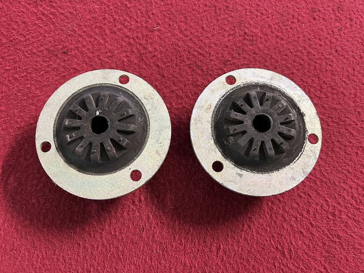 Alfa Romeo 164 bovenste veerpootlager – Foto 2