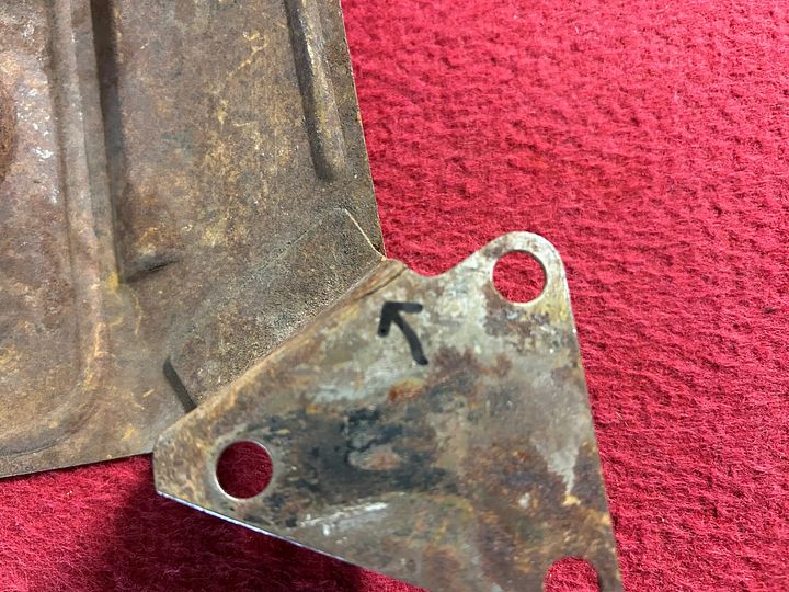 Alfa Romeo 1750 / 2000 (EU) carburateur voorverwarming beugel – Foto 3