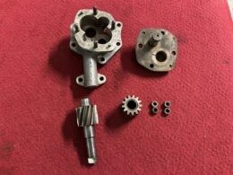 Alfa Romeo 1900 Ti oliepomp – Foto 3